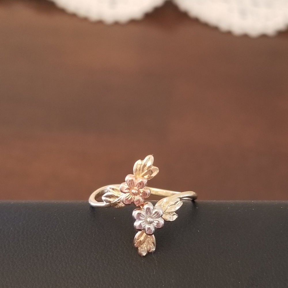 10K Gold Floral Tri Color Bypass Ring - Picture 7 of 12